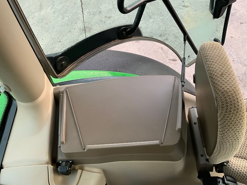 John Deere 6230R Tractor (ST24280)