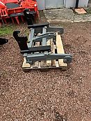 Bressel und Lade Adapterrahmen Volvo  Aufnahme -- 3 Punkt