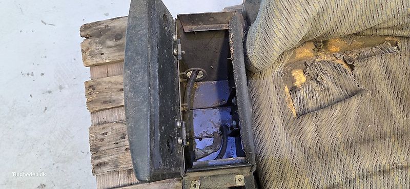 New Holland TX68 (Spare part/Reservedel/Ersatzteil)