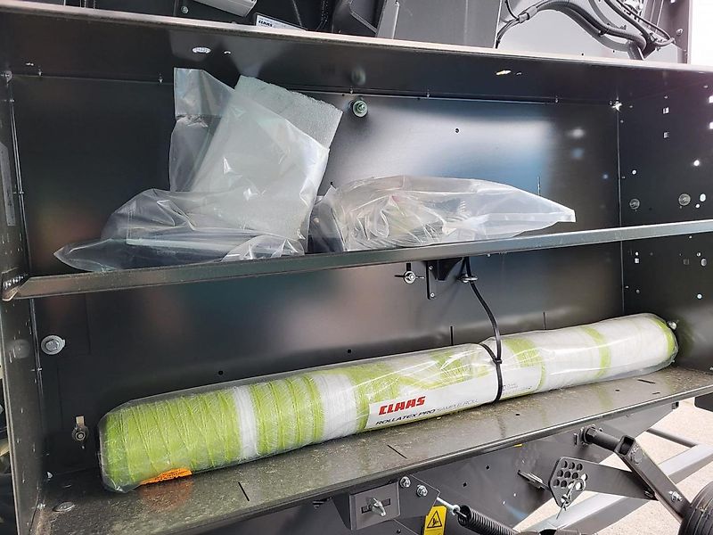 Claas VARIANT 560 RC