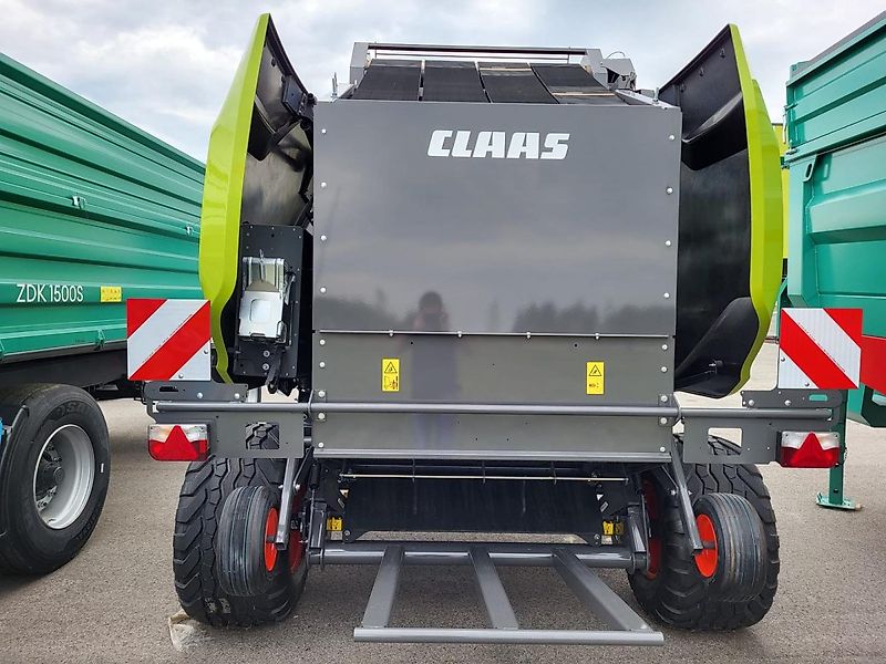 Claas VARIANT 560 RC