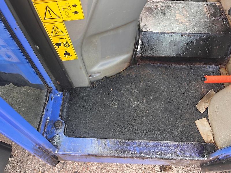 Iseki Iseki TM 3215 AHLK Traktor * Schlepper * Winterdienst