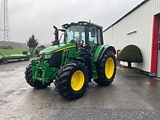 John Deere 6120M