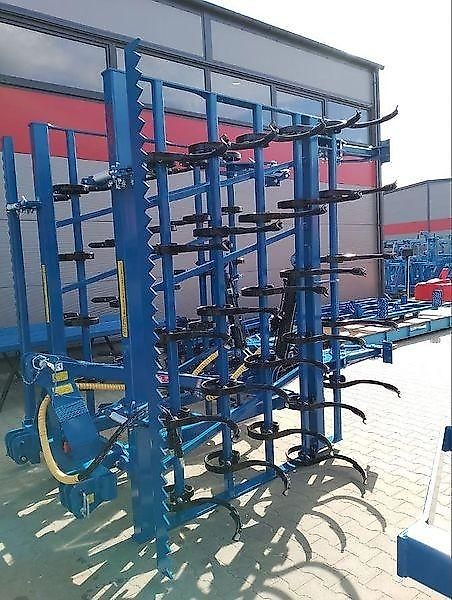 Agripol Feingrubber / Saatbettkombination Sator 4,5m und 5m Neugerät