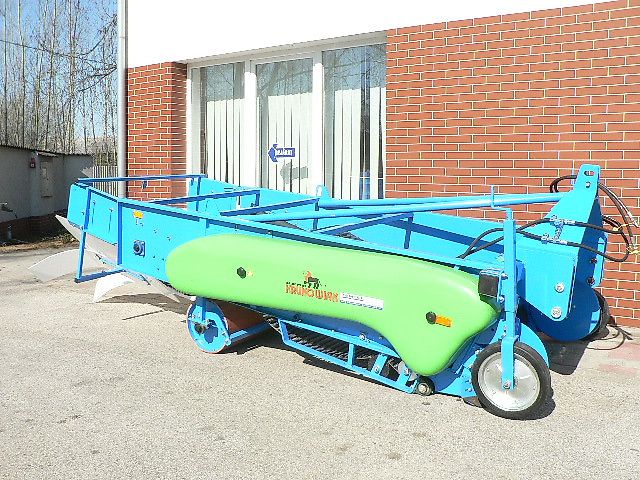 HOLARAS PROFI ; Arbeitsbreiten 1200mm; 1350mm; 1500mm; 1650mm;1800mm ;2050mm , mit 2 Rodebaender , vierkant Rodewelle