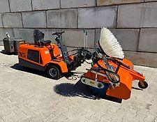 Tuchel Trac Trio + Kehrmaschine 520 - 150 Tuchel Trac Trio + Kehrmaschine 520 - 150