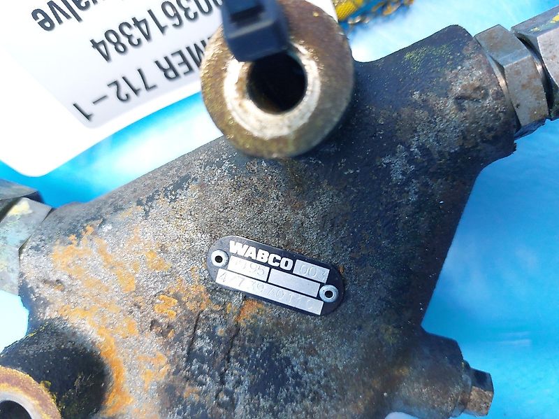 Kramer 712 Hydraulikvalve 0003614384 (Spare part/Reservedel/Ersatzteil)