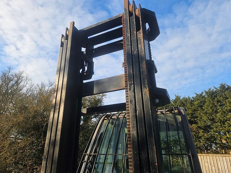 Manitou M30-4 Rough Terrain Forklift