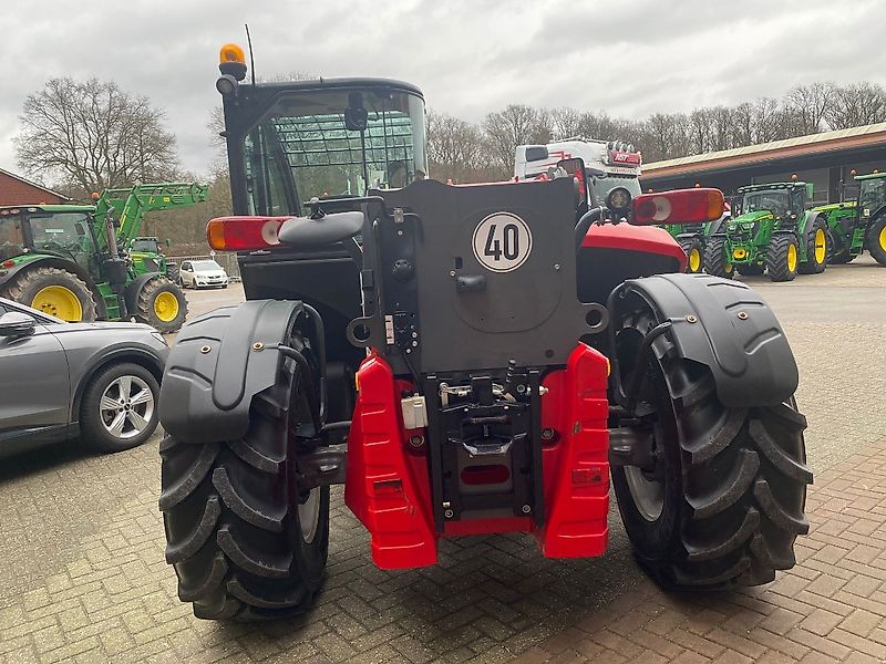Massey Ferguson TH8043