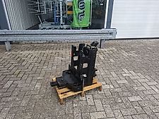 Massey Ferguson 5400-SERIE TREKHAAKFRAME