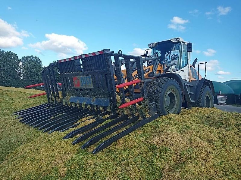 New Holland Silagegabel Grüngutgabel Radlader Volvo New Holland JCB