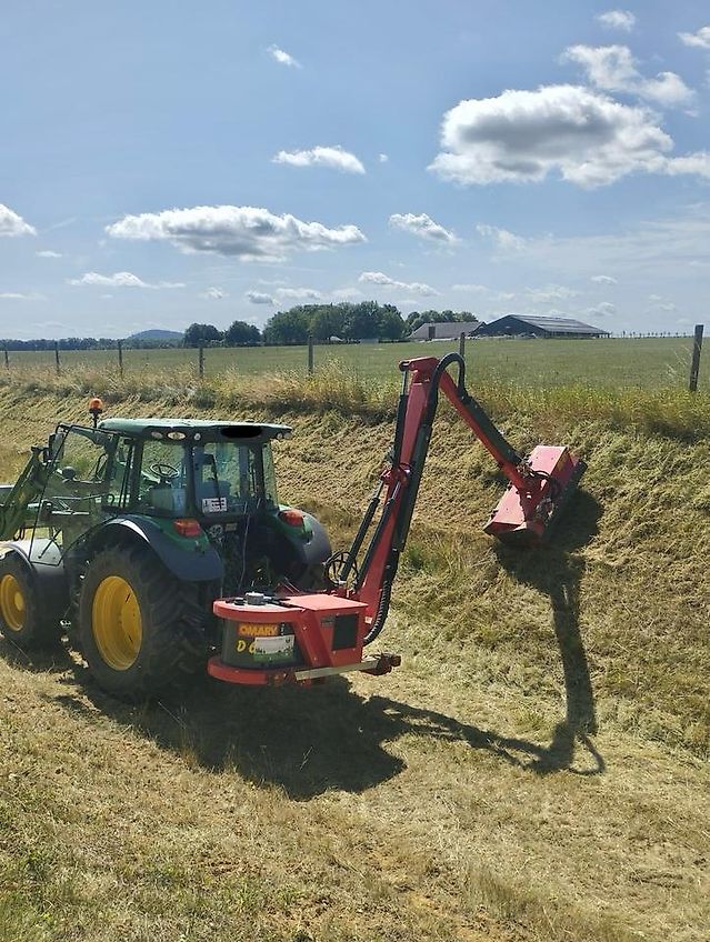 Omarv Böschungsmulcher Auslegemulcher Schlegelmulcher Mulcher