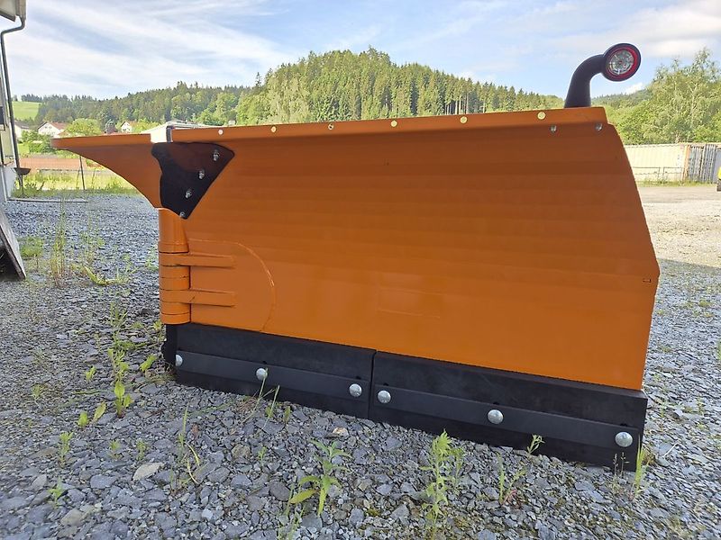 PADAGAS SSVL VARIO-Schneepflug Radlader Traktor