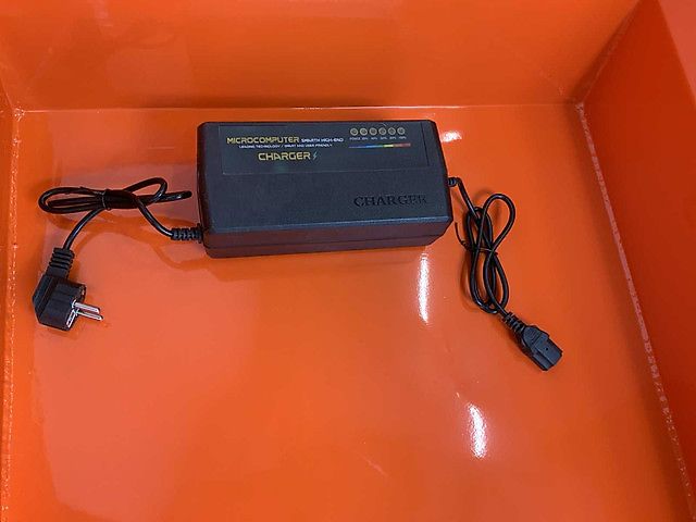 Daewoo DWFMD500-E