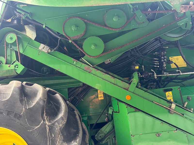 John Deere CTS 9780i Hillmaster c/w 625 Premium Flow Header
