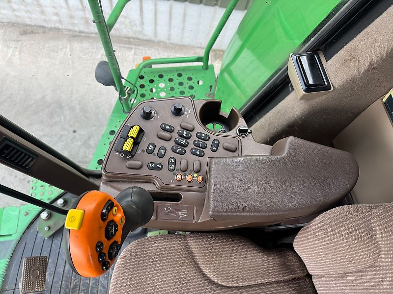 John Deere CTS 9780i Hillmaster c/w 625 Premium Flow Header