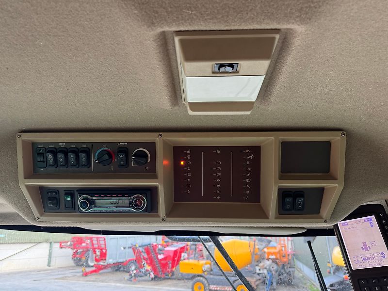 John Deere CTS 9780i Hillmaster c/w 625 Premium Flow Header