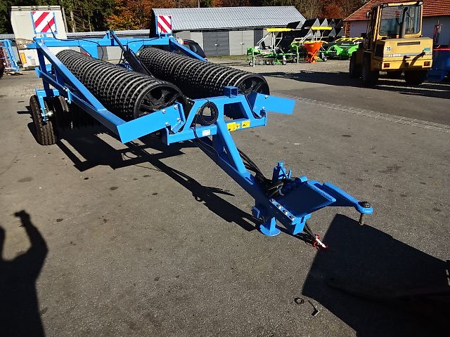 SVD- Cambridgewalze NEU -  8 Meter Sonderpreis Cambridgewalze 8 Meter- Hydraulisch- 3 teilig