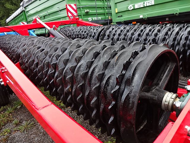 SVD- Cambridgewalze NEU -  8 Meter Sonderpreis Cambridgewalze 8 Meter- Hydraulisch- 3 teilig