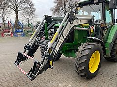 D&D Landtechnika Frontlader fur John Deere 6320