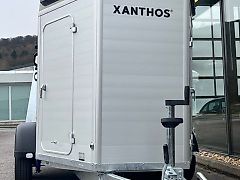 Humbaur Xantos 2-Pferdeanhänger 2,4t. SK DS NEU