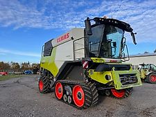 Claas TRION 730TT
