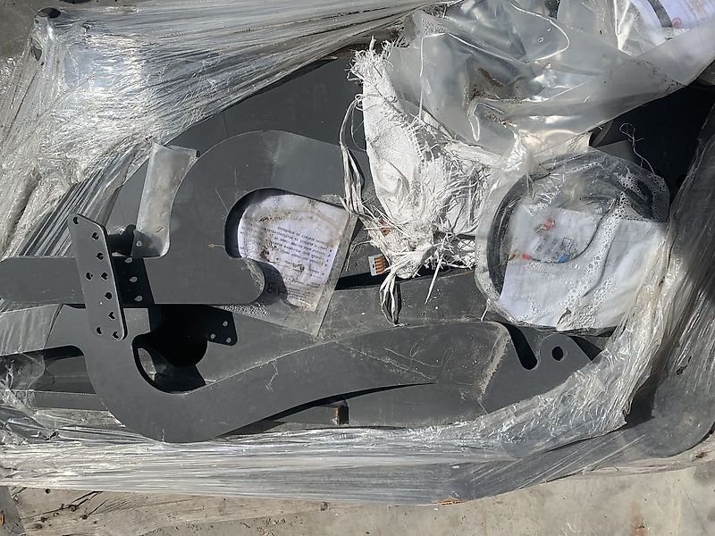 Stoll Frontladerkonsole zu Fendt 516 Vario