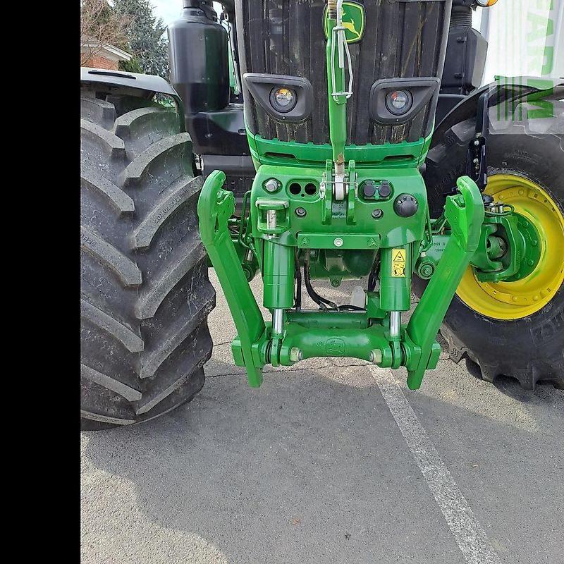 John Deere 6250R