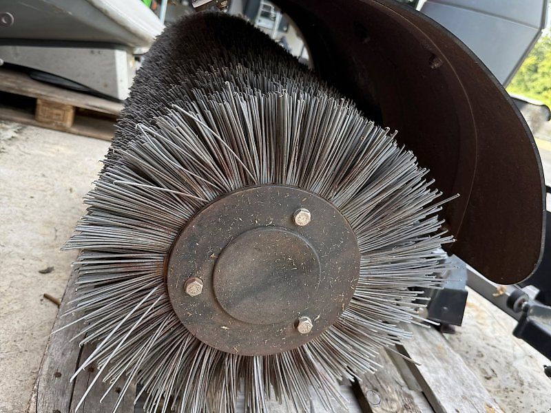 Egholm Frontkehrmaschine