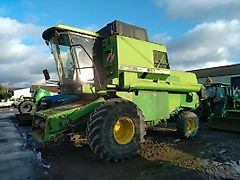 John Deere PIECES BATTEUSE JOHN DEERE 965 - 975 - 1075 - 1085