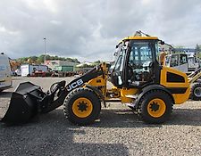 JCB 409 Radlader mit Schaufel und Gabel JCB 409 Radlader mit Schaufel und Gabel