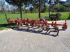 Howard Rollkultivator Rollhacke Rollhackgerät 8 reihig mit 16 Hackelementen & hydr. Klapprahmen 4, 6 & 8 reihig Hacken mit Scheibensechen zur Spurführung