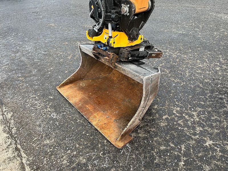 Case CX 85 D / Engcon, Kauha, Rasvari