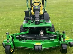 John Deere 1570 72 DECK
