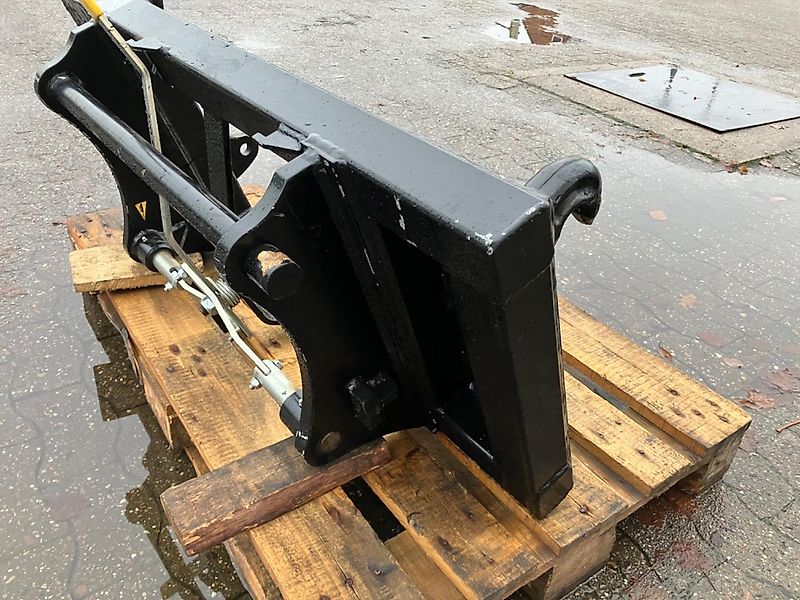 Bressel und Lade Adapterrahmen EURO auf WEIDEMANN