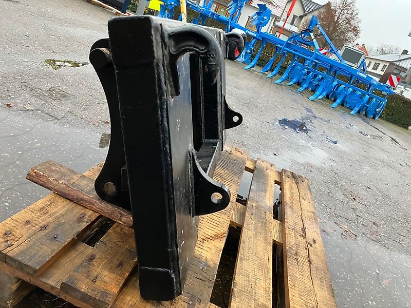 Bressel und Lade Adapterrahmen EURO auf WEIDEMANN