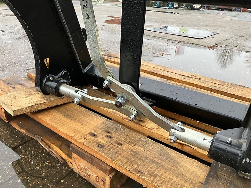 Bressel und Lade Adapterrahmen EURO auf WEIDEMANN