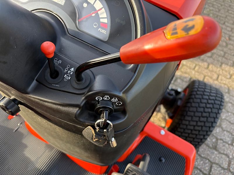 Kubota BX2350 hydrostaat