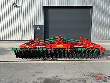AGRO-MASZ BTH60 Kurzscheibenegge/Zwischenfruchtstreuer