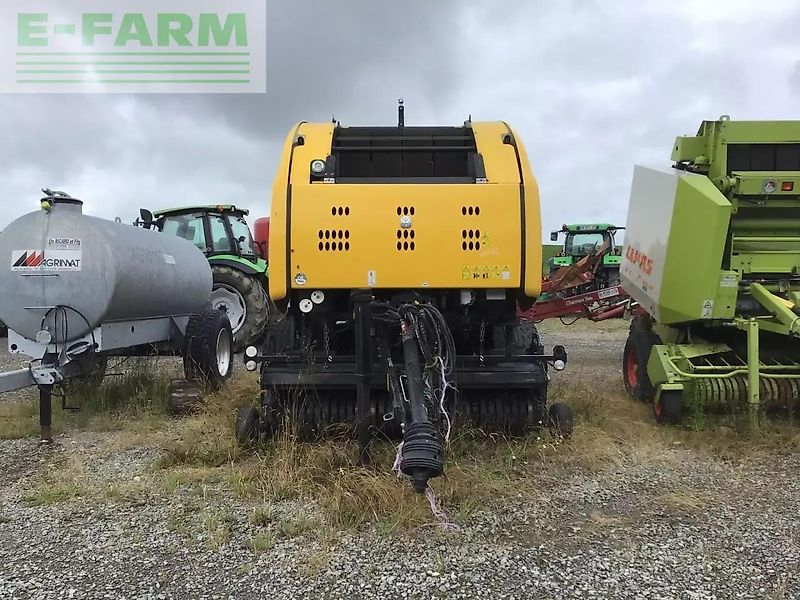 New Holland presse à balles rondes roll belt 180 new holland
