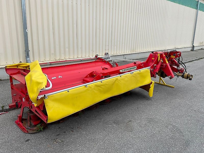 Pöttinger NOVACAT 302 ED