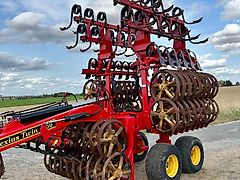 Väderstad Rexius Twin 550 Packer Walze Saatbettkombination