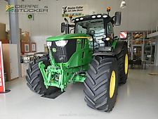 John Deere 6R 215