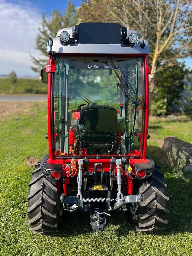 Carraro Antonio Carraro TTR 4800 4400 Spezialtraktoren Winterdienst