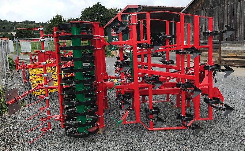 AGRO-MASZ APS oder Vibro 3 bis 8 m Arbeitsbreite, Nachläufer nach Wahl