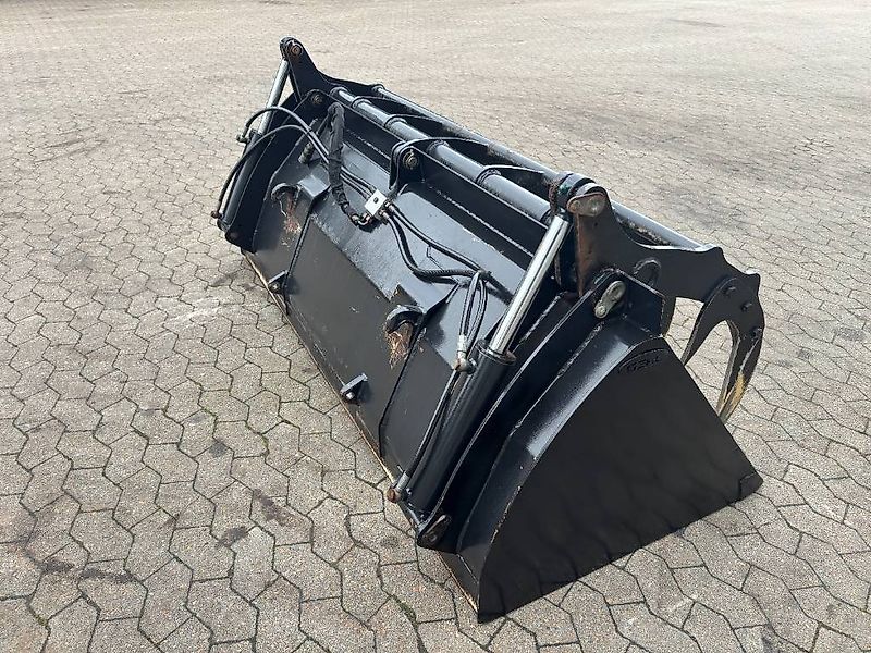 Gehl Overfaldsskovl med Euro skifte