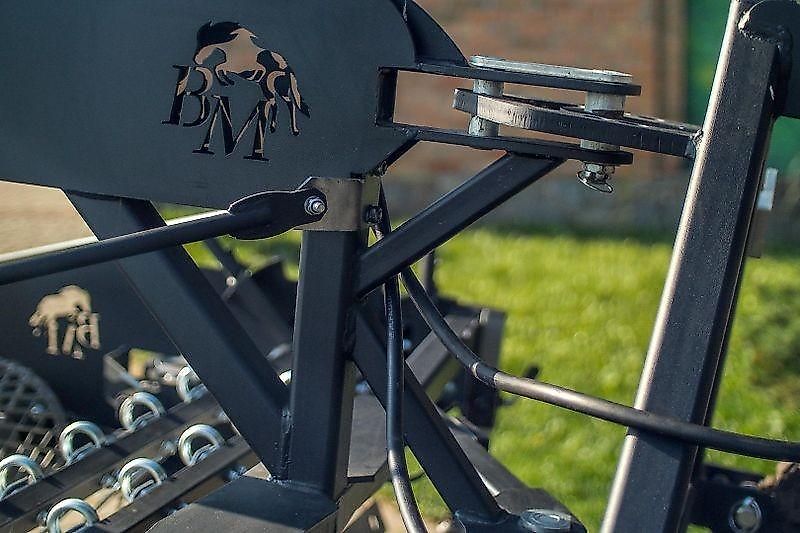 BM Horse Reitplatzplaner Olympic 2,4m mit nachlaufeinrichtung