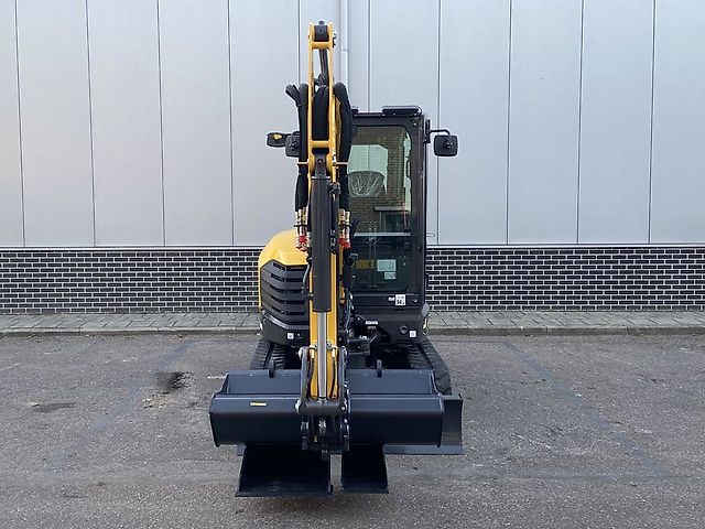 New Holland E30D MINIGRAAFMACHINE STAGE-V DEMO