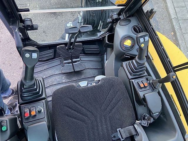 New Holland E30D MINIGRAAFMACHINE STAGE-V DEMO