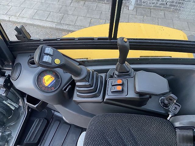 New Holland E30D MINIGRAAFMACHINE STAGE-V DEMO